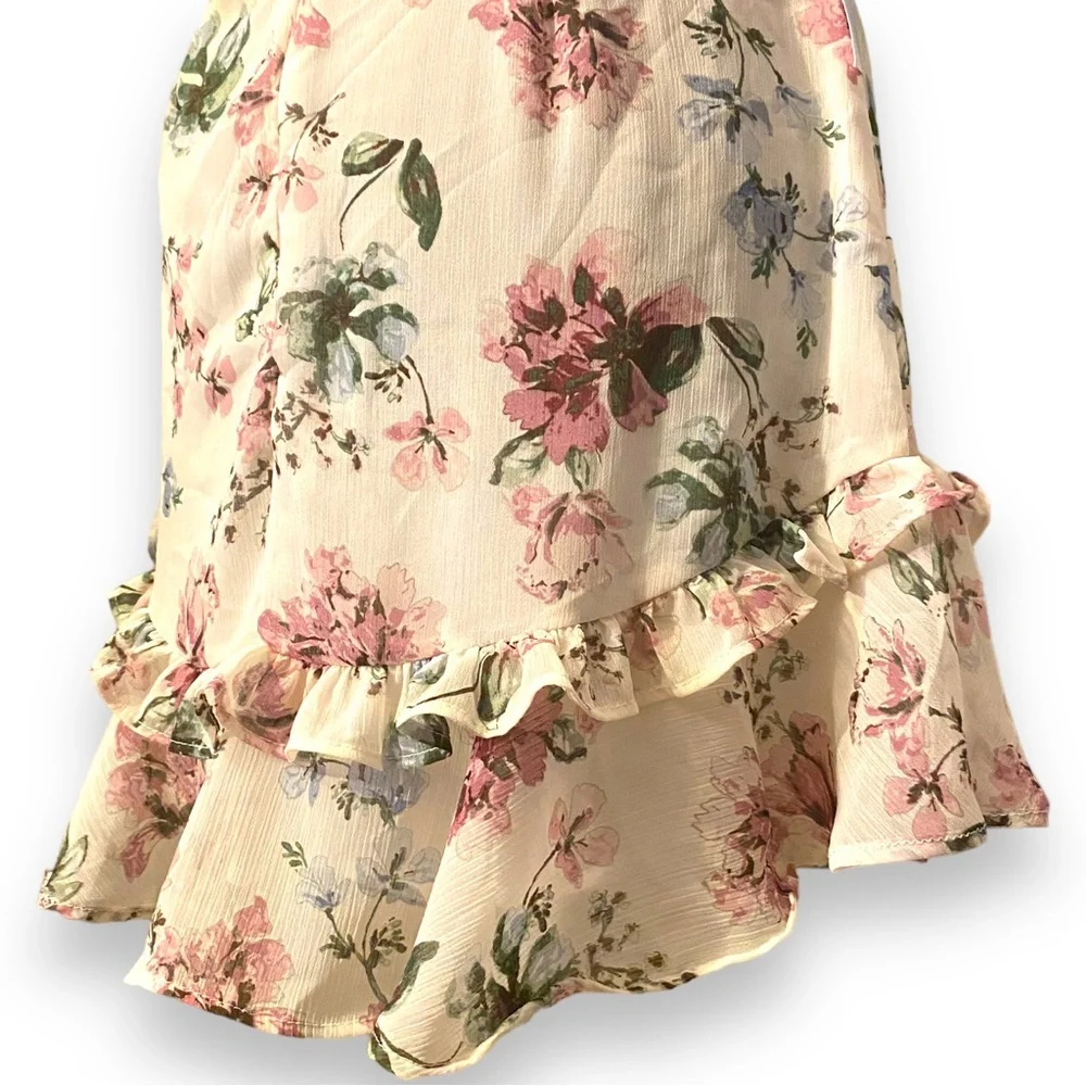 Olivaceus Cut Out Floral Mini Dress Women’s M - Picture 9 of 10